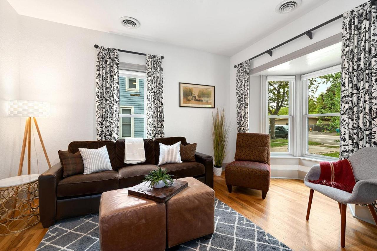 Lola House! Cozy Comfort, Prime Old Town Location Fort Collins Buitenkant foto